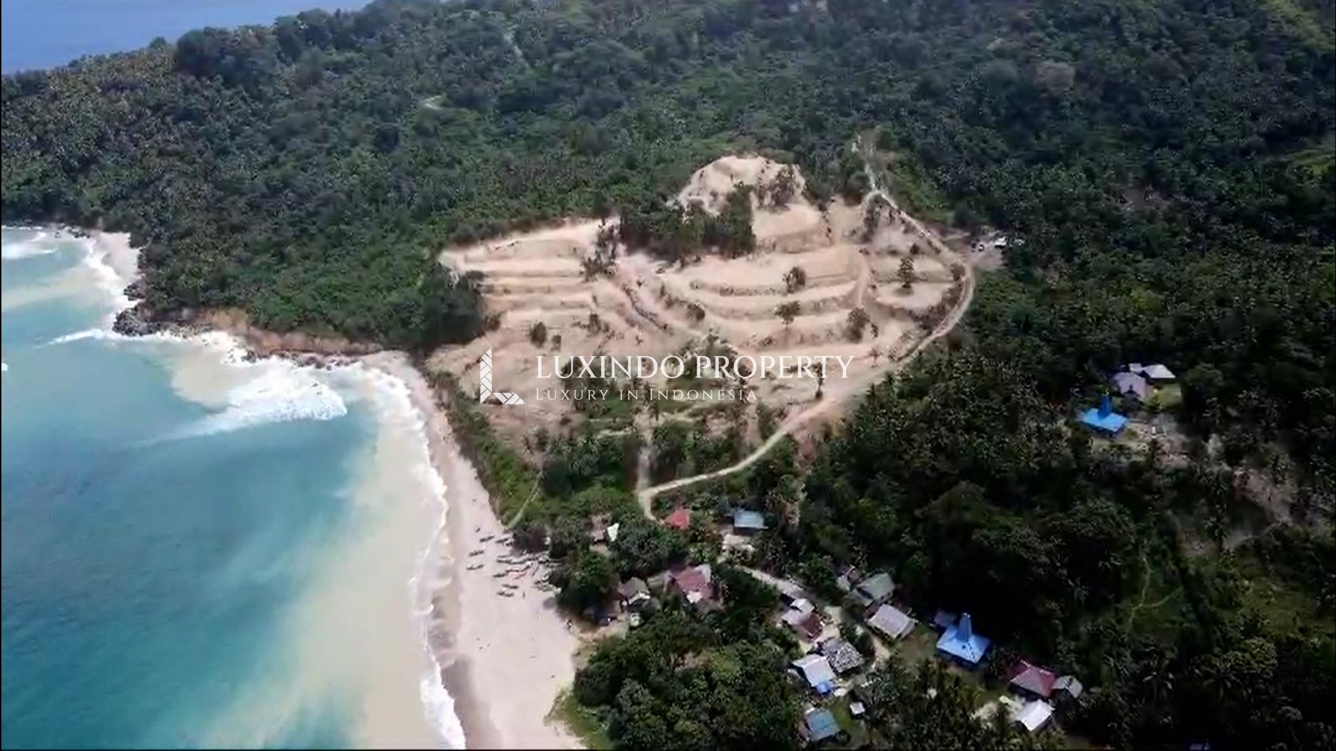 SUMBA / BEACHFRONT LAND WITH SURF SPOT PAHIWI BEACH (FHL524) 